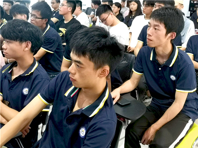 <b>升学丨怀揣着憧憬和理想，我们再次出发啦！</b>